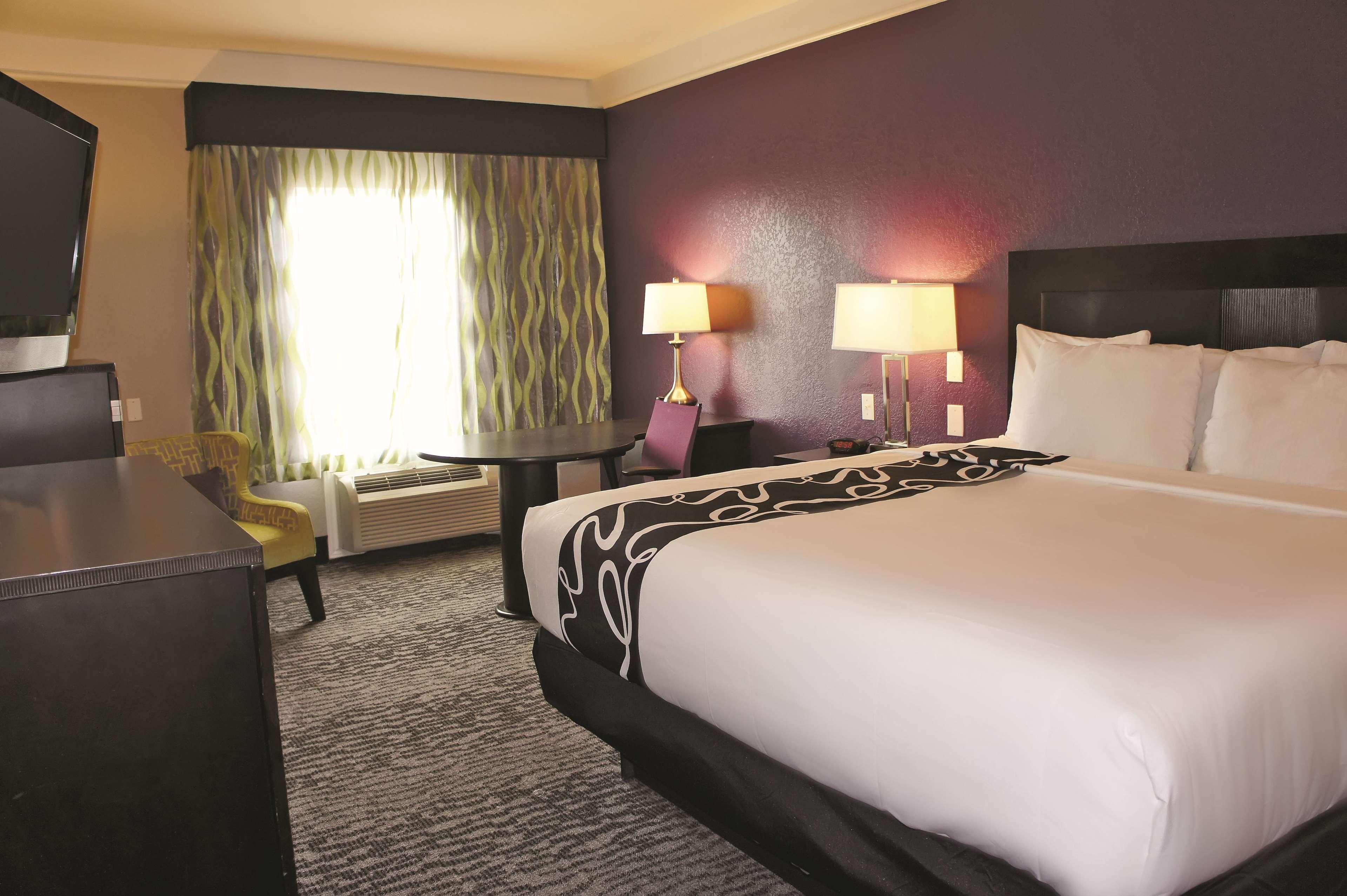 La Quinta By Wyndham Pearland Hotel Eksteriør billede