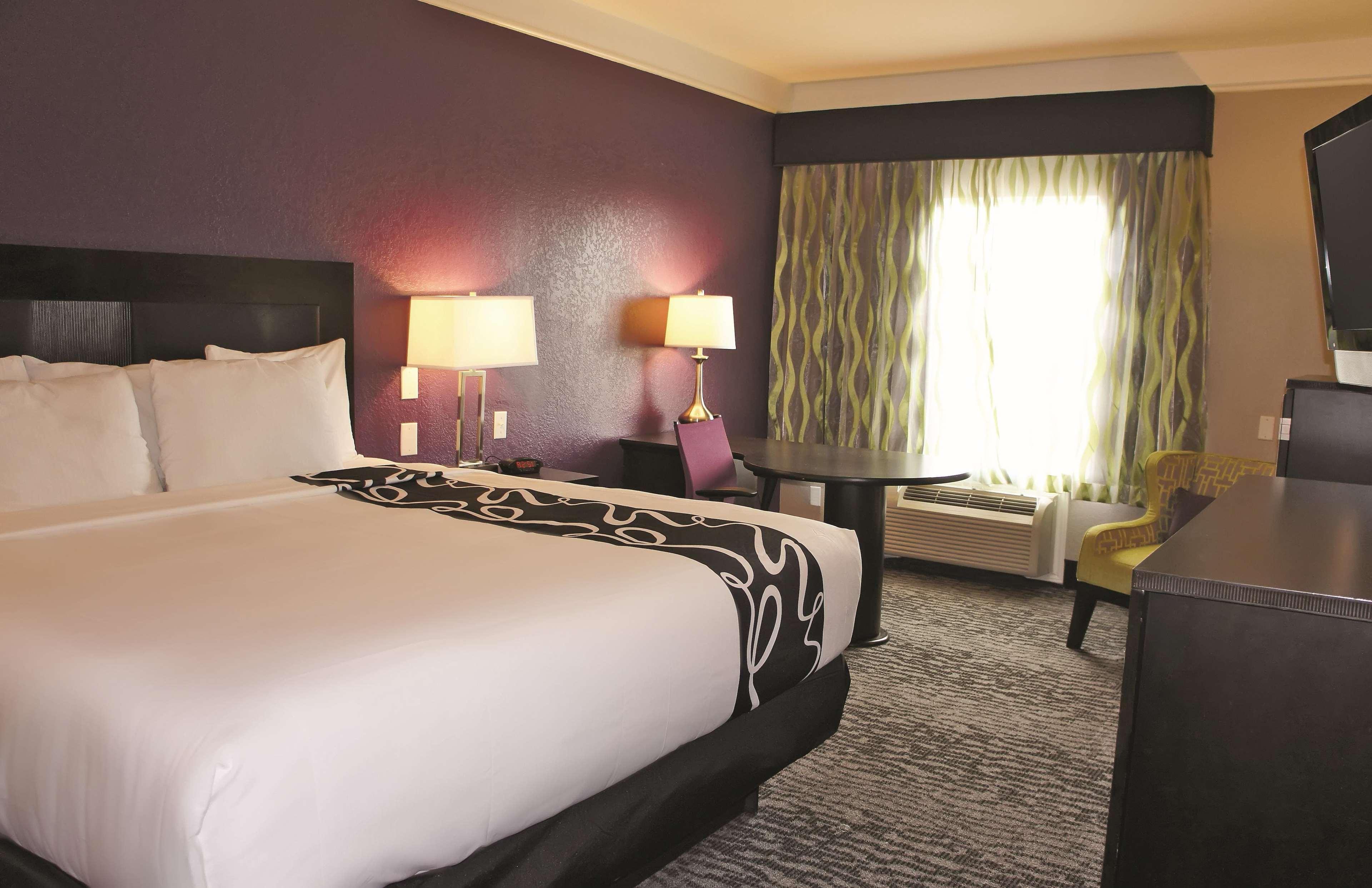 La Quinta By Wyndham Pearland Hotel Eksteriør billede