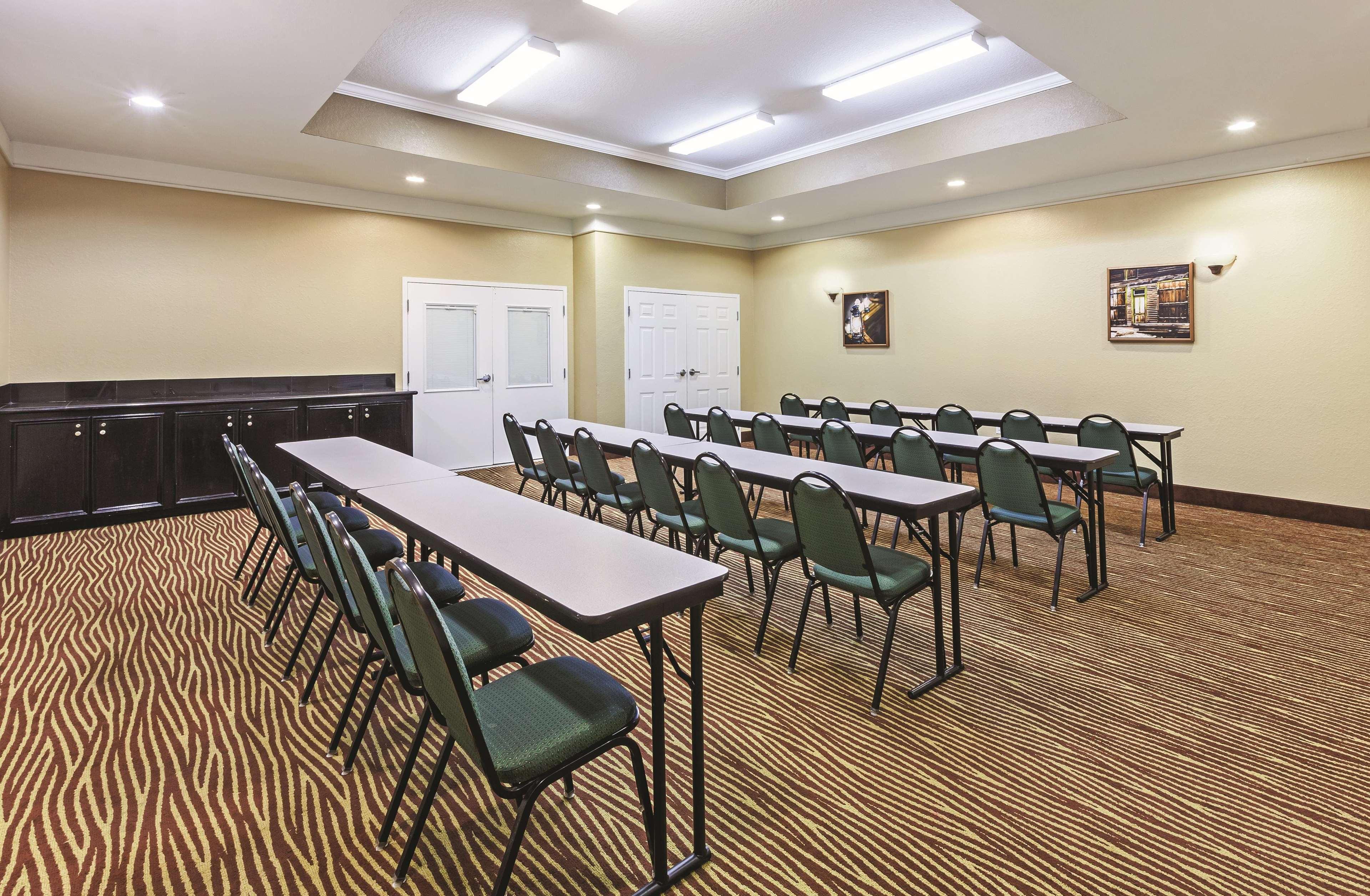 La Quinta By Wyndham Pearland Hotel Eksteriør billede